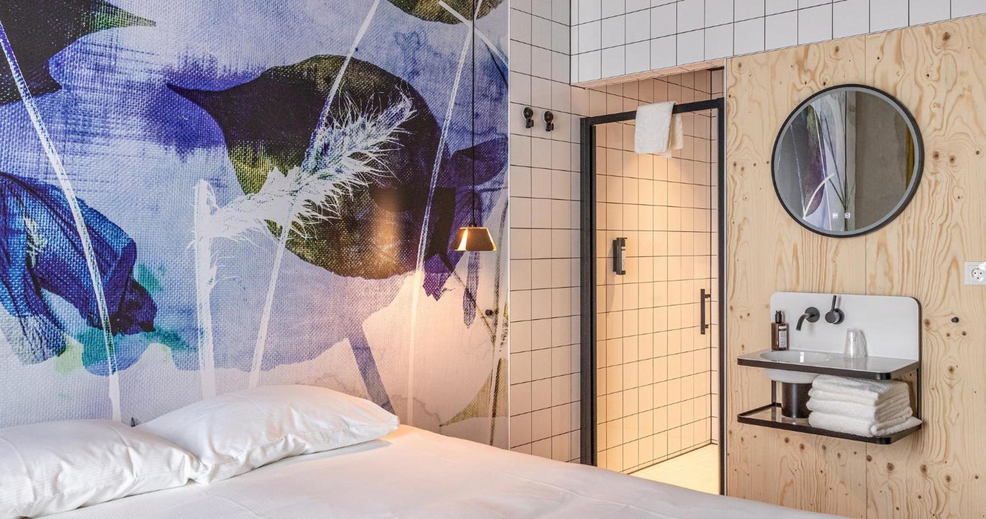 Moloko, Modern Designed Sleep & Shower Hotel In City Center, Digital Key By Sms Enschede Exterior foto