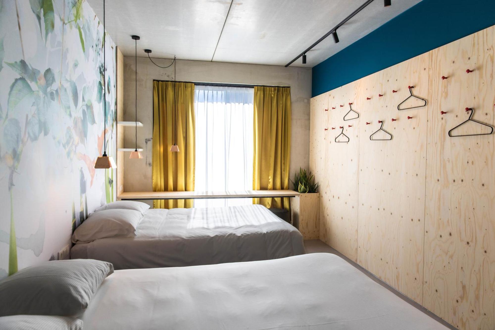 Moloko, Modern Designed Sleep & Shower Hotel In City Center, Digital Key By Sms Enschede Exterior foto