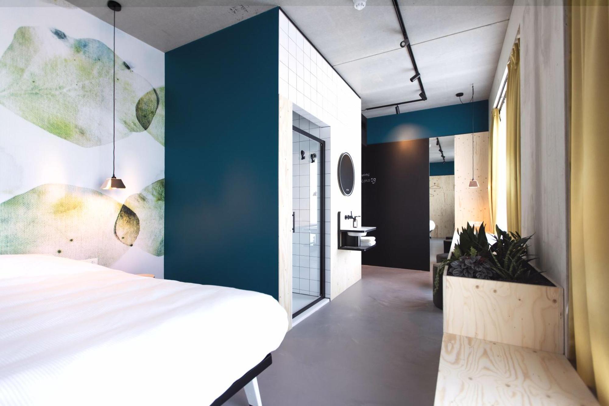 Moloko, Modern Designed Sleep & Shower Hotel In City Center, Digital Key By Sms Enschede Exterior foto